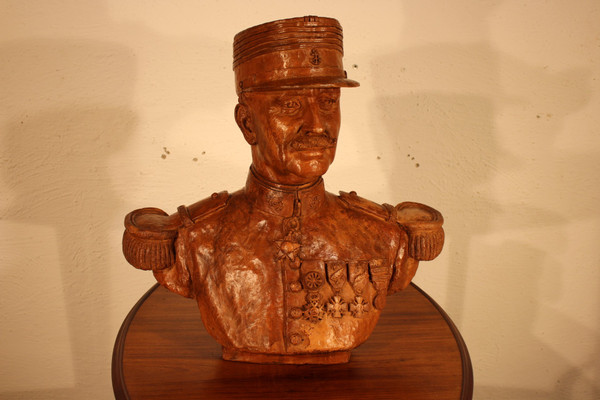 Busto in terracotta del generale LE MEUT