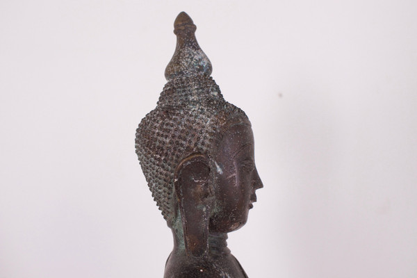 Buddha birmano in bronzo, regni Shan.