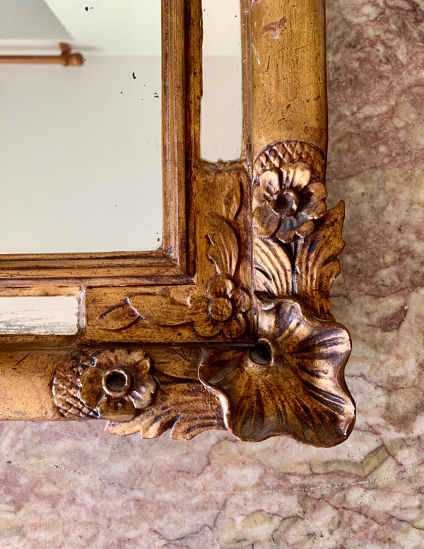 Miroir à parecloses bois doré 