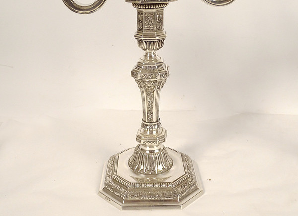 Coppia di candelabri a 2 luci Luigi XIV Christofle Dupérier Metallo argentato XX secolo
