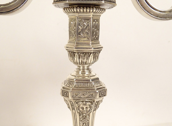 Coppia di candelabri a 2 luci Luigi XIV Christofle Dupérier Metallo argentato XX secolo