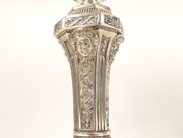 Coppia di candelabri a 2 luci Luigi XIV Christofle Dupérier Metallo argentato XX secolo