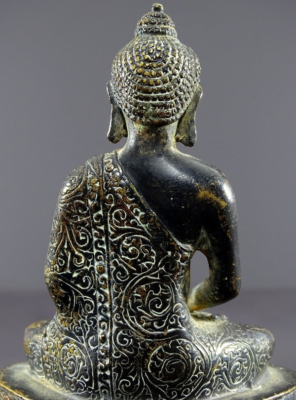Sino-Tibetan Art, First Half 20th Century, Bronze Buddha Statue.