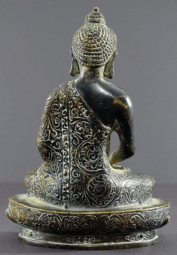 Sino-Tibetan Art, First Half 20th Century, Bronze Buddha Statue.
