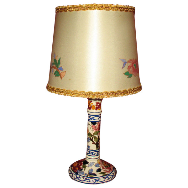 Gien earthenware candlestick lamp decorated with peonies with its original lampshade