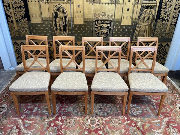 Suite de 9 chaises de style Louis XVI-Directoire