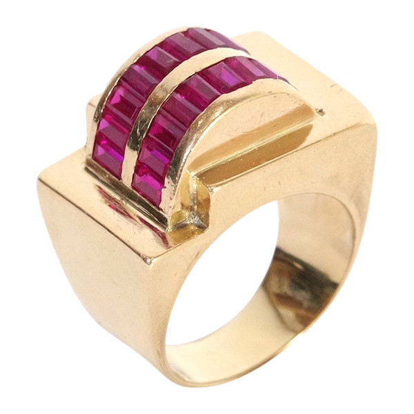 Bague Tank rubis en or 18 karats, rubis de synthèse, bijou ancien, bague tank, bijou rétro