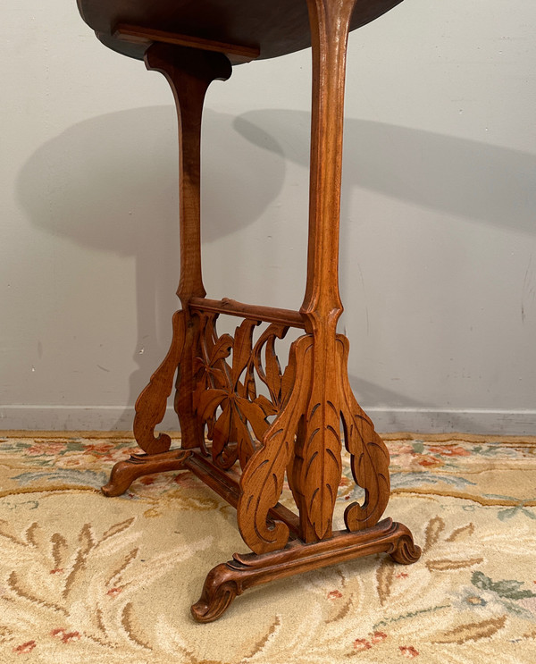 Emile Gallé, Raro tavolo con piedistallo Art Nouveau con rondini (1846 - 1904)