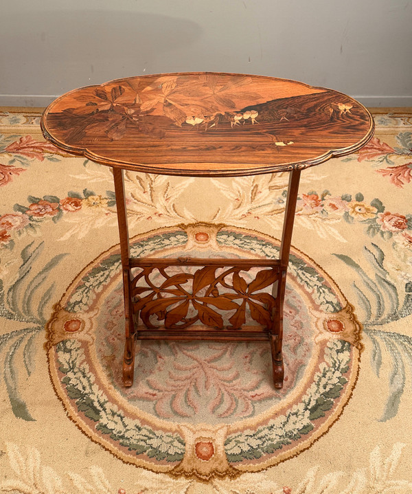 Emile Gallé, Raro tavolo con piedistallo Art Nouveau con rondini (1846 - 1904)