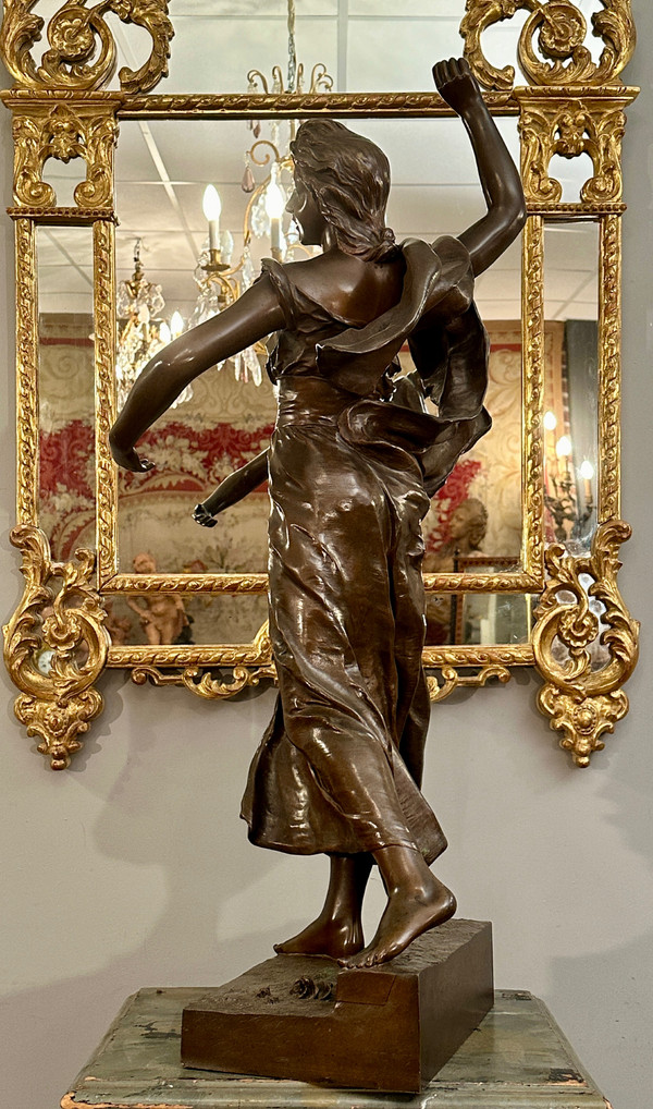 Grande scultura in bronzo Fête Des Fleurs di Alexandre Levasseur del XIX secolo (90 cm)