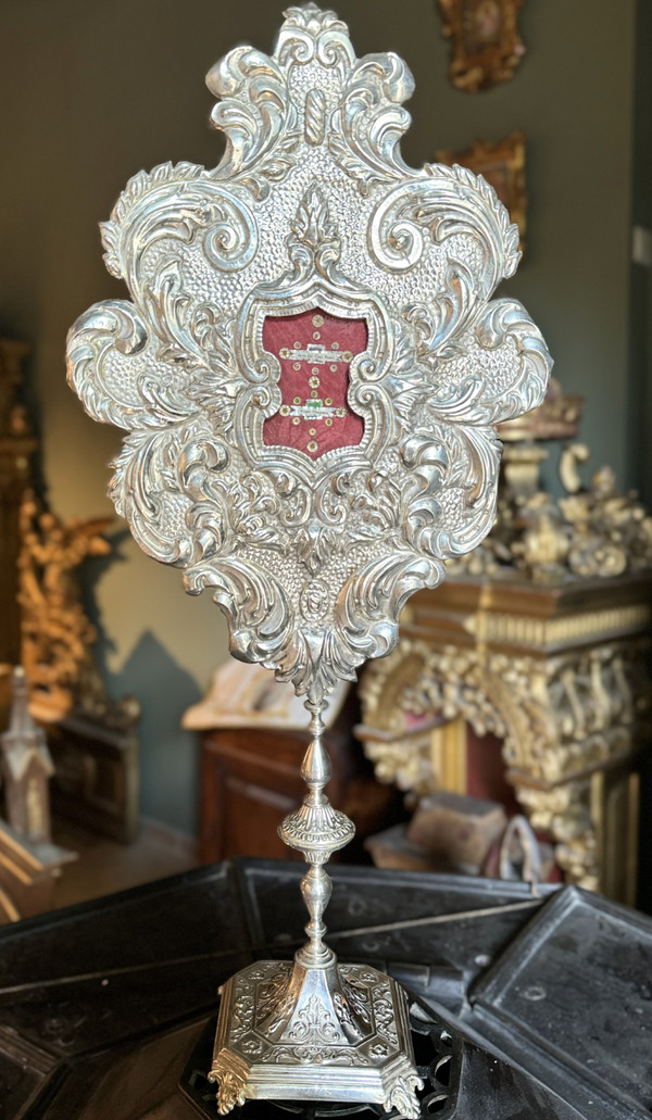 Reliquary Monstrance In Silvered And Repoussé Copper - Spain - 19th century