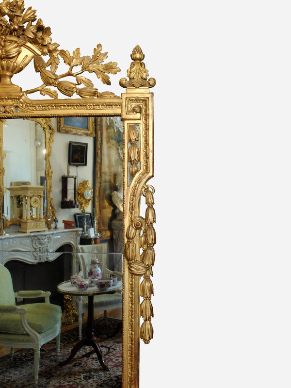 Important miroir d'époque Louis XVI en bois doré