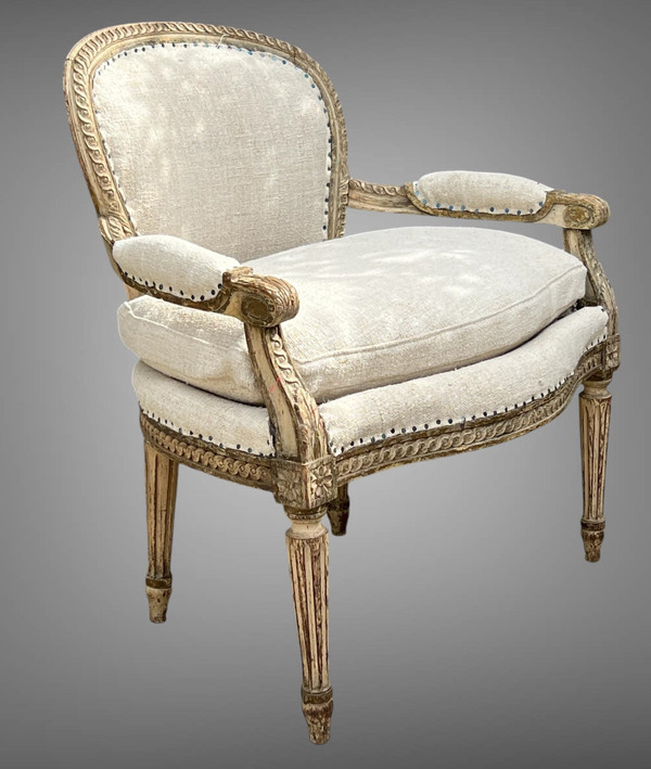 FAUTEUIL D'ENFANT ANCIEN DU XIXe DE STYLE LOUIS XVI EN BOIS PATINÉ REFAIT A NEUF