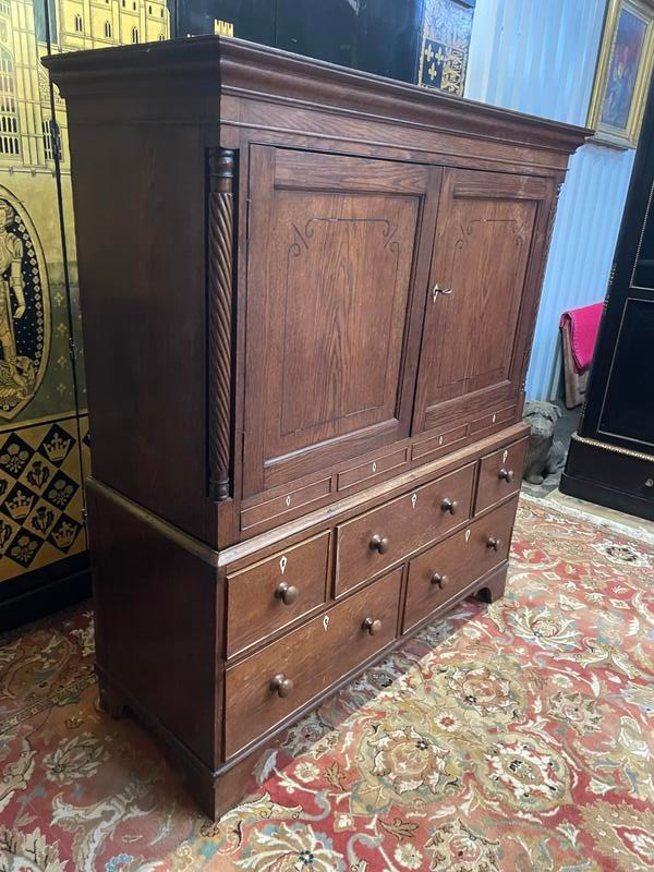 Cassettiera - Buffet di mobili artigianali inglesi in rovere