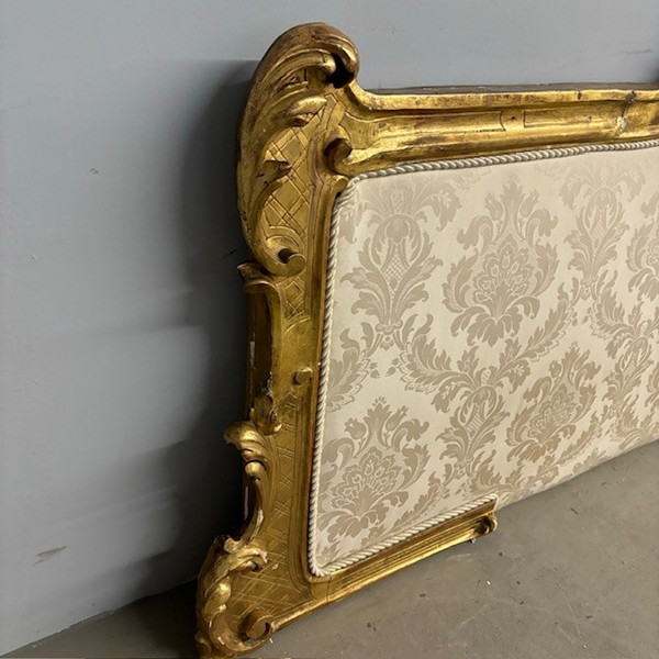 Tête de lit ancienne Louis Philippe 1840 à feuilles d'or. Dimensions L 192 H 98