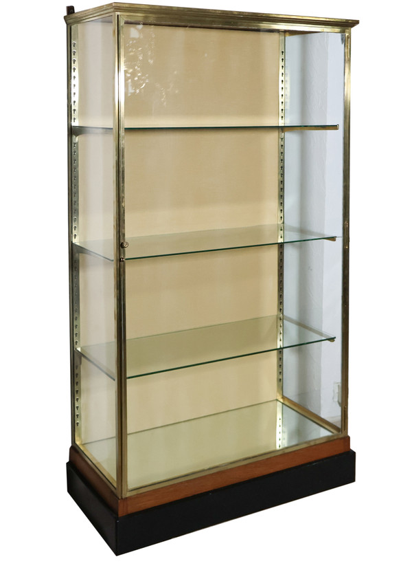 Vetrina in ottone, inizio XX secolo