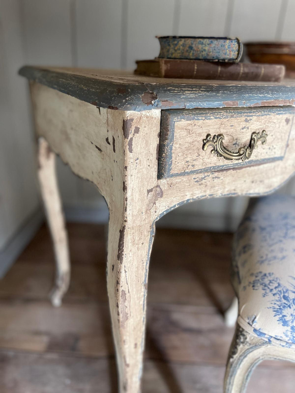 Table bureau ( paire) Louis XV 2 tiroirs datant de la fin du 19e siècle patine 
