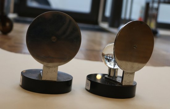 Paire de serre livres modernistes