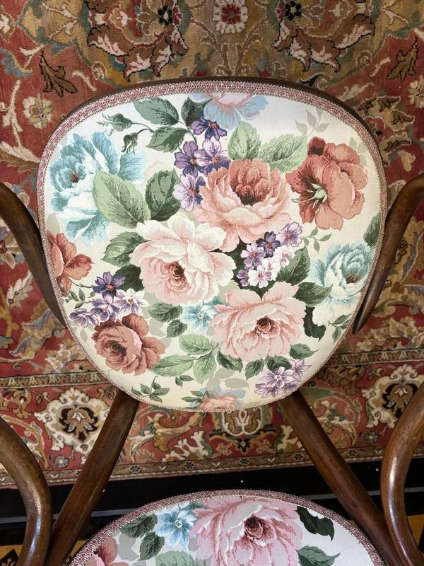 Kohn armchair no15