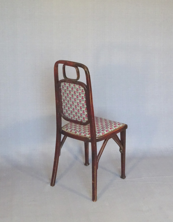 Viennese Secession chair by Mundus, circa 1910 Backhausen fabrics