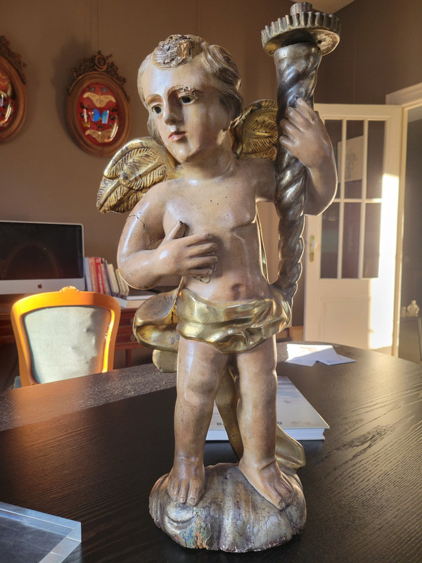 Porte Trocheres En Bois Sculpte Polychome d'Un Ange Tenant Une Corne d'Abondance