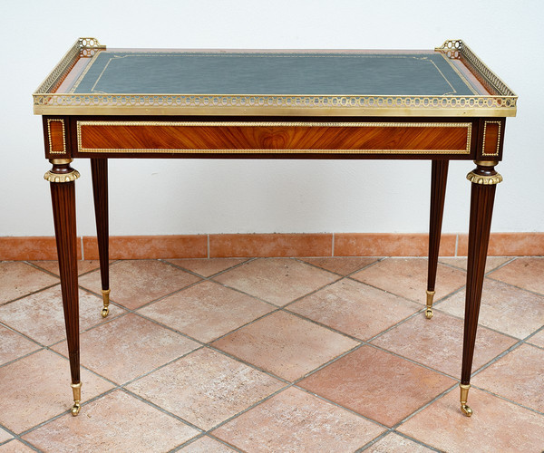 Bureau Ancienne Napoléon III, époque 19ème Siècle.