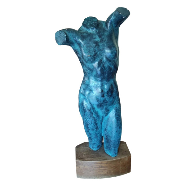 Grande statua scultura in gesso di donna nuda