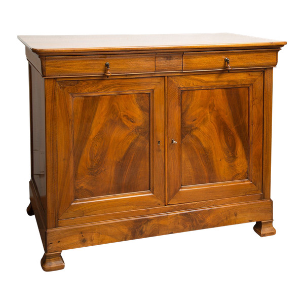 Antique sideboard from the 19th century.