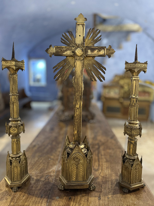 Neo-Gothic Altar Garniture – 19th Century