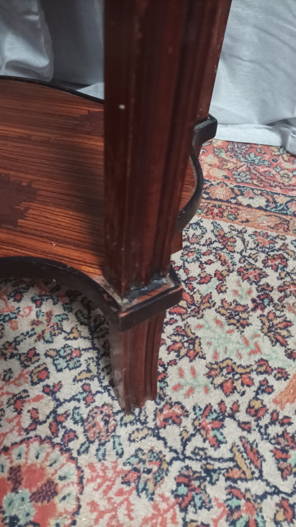 Guéridon Art Nouveau en marqueterie