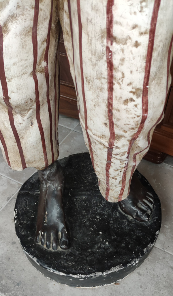 Vecchia grande statua Giovane afroamericano in gesso policromo DELARUE-PICARD 1885