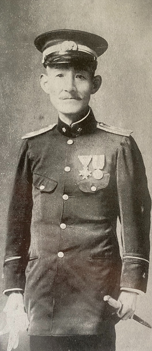 DAGUE d’OFFICIER de MARINE, modèle 1883 - Japon - Période Showa (1926-1989)
