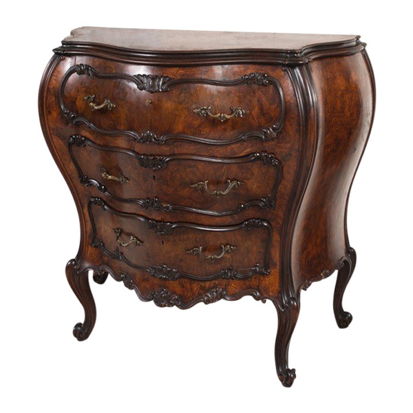 Antique Louis XV style chest of drawers from the Veneto period, 20th century.