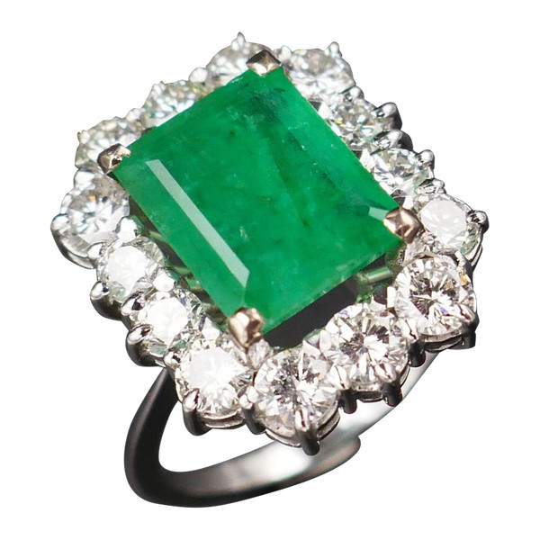 3 Karat Smaragdring und 2 Karat Diamanten, Zertifikat.