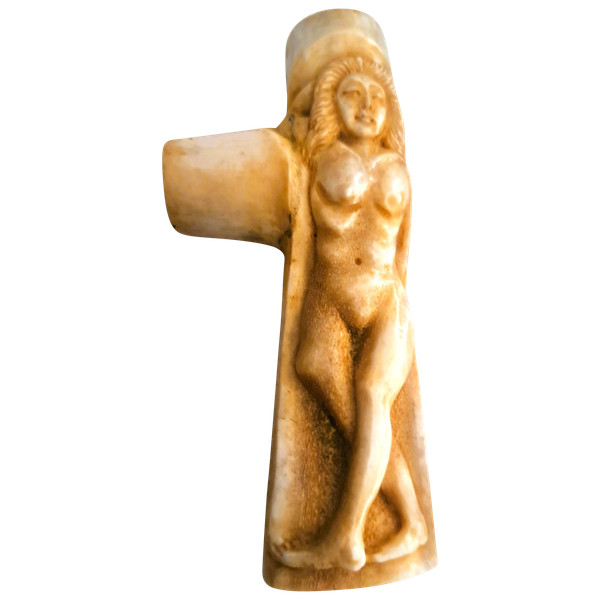 Pommeau de canne sculpté en os de bovin érotique