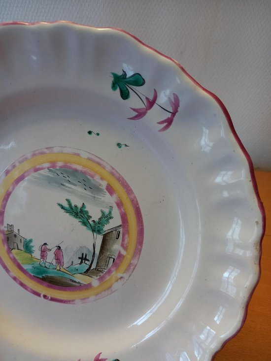 Earthenware plate: 18th century Varages.