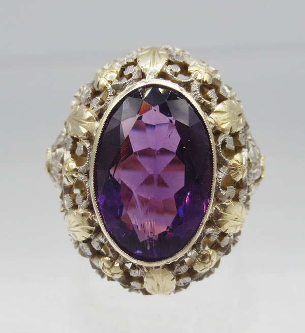 Ring, Gold und Amethyst.