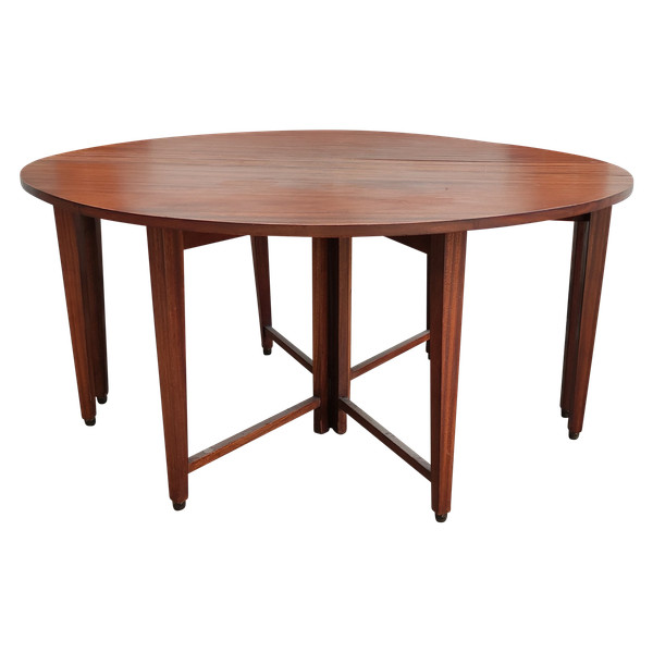 Großer Design-Klapptisch