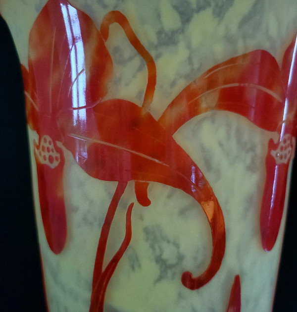 SCHNEIDER   glass vase model "orchidées " signed 3Le VerreFrançais" circa 1924-1927