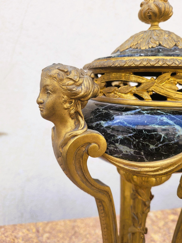 Coppia di cassette in marmo e bronzo, XIX secolo