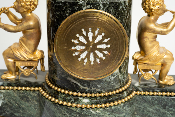 Antico orologio francese Napoleone III, XIX secolo.