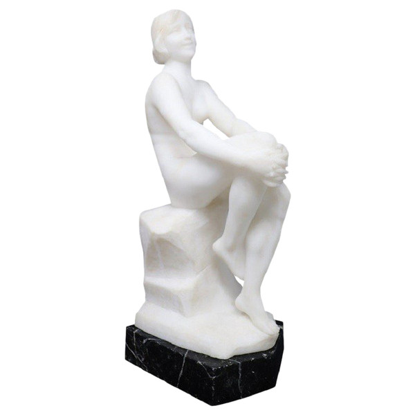 Sculpture Art Déco en Marbre Blanc, 1920s