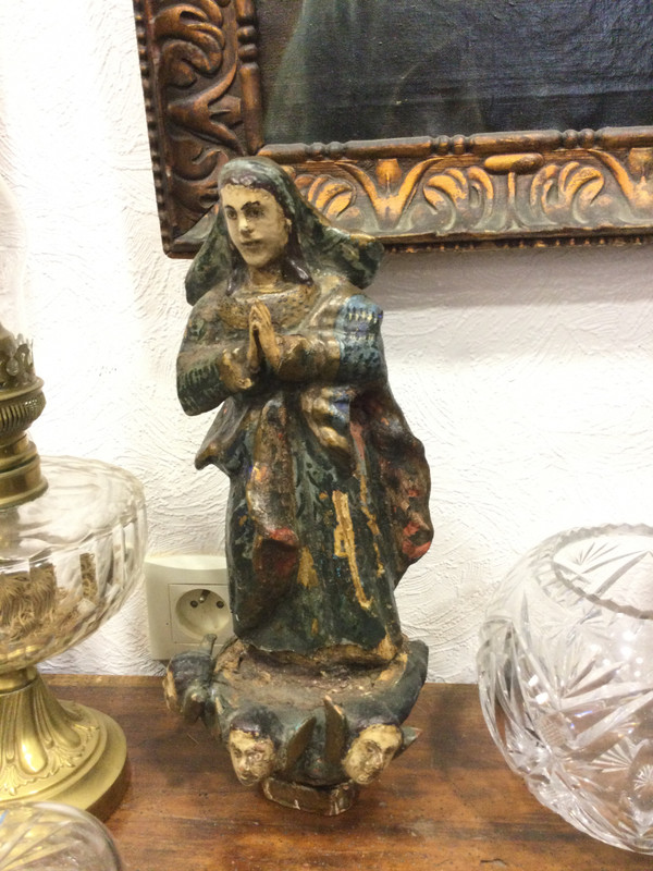 Madonna aus polychromem Holz XVII.