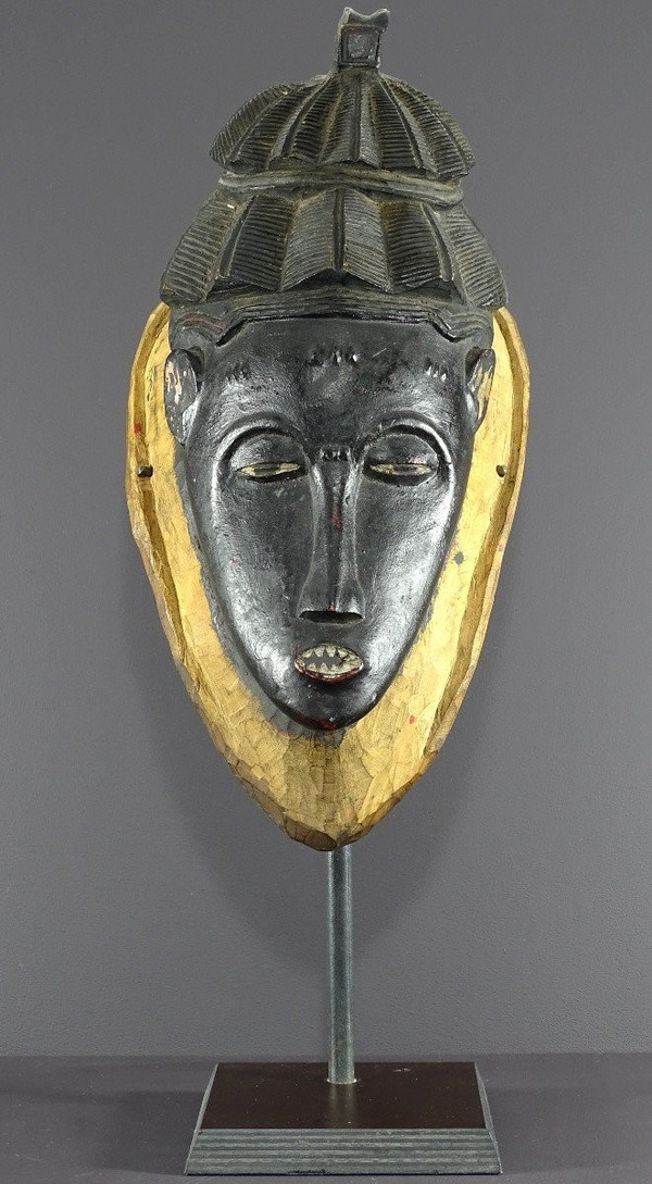 Côte D’ivoire, Peuple Gouro, Années 1940/1950, Masque De Danse Féminin « Gu ».