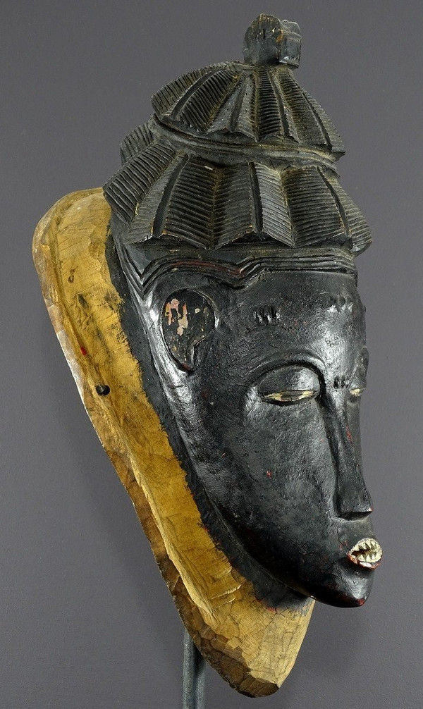 Côte D’ivoire, Peuple Gouro, Années 1940/1950, Masque De Danse Féminin « Gu ».