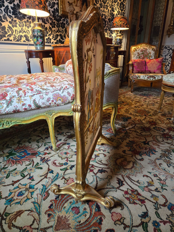 Gilded wood mantel screen from the Second Empire period