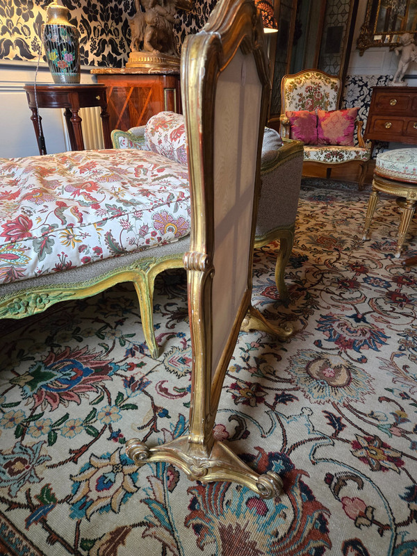 Gilded wood mantel screen from the Second Empire period