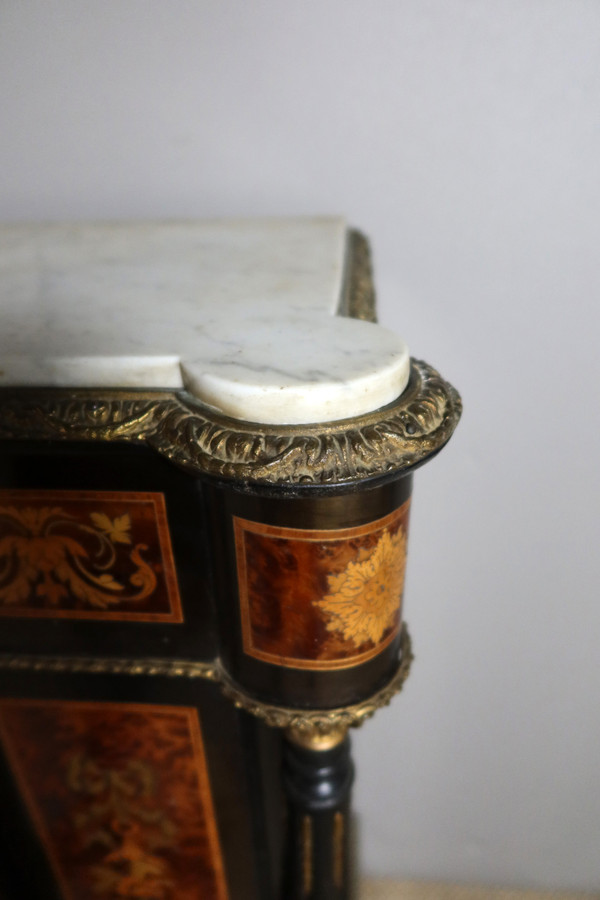 Buffet d'appui en marqueterie XIXème siècle