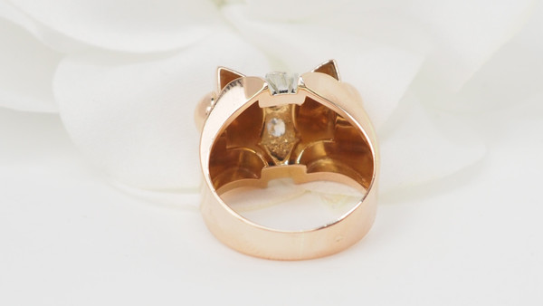 Anello Tank in oro rosa e diamanti