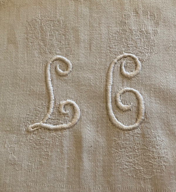 Series of 8 vintage napkins in pure Napoleon III and Art-Deco thread
